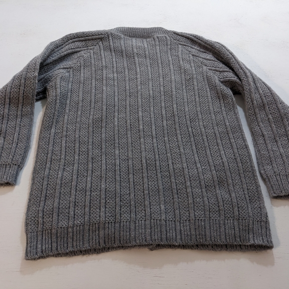 Vintage Mackinaw Woolens Knit Cardigan Sweater Size Medium. - Picture 3 of 7